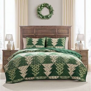 Open Box - Hallmark -  Full/Queen Flannel Tree Print Quilts Gree Green